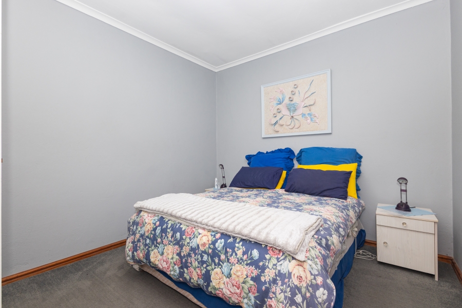 3 Bedroom Property for Sale in Klein Dassenberg Western Cape